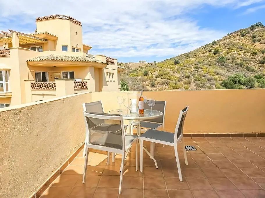 1 Bed Penthouse Apt In Calahonda Sitio de Calahonda 0*,