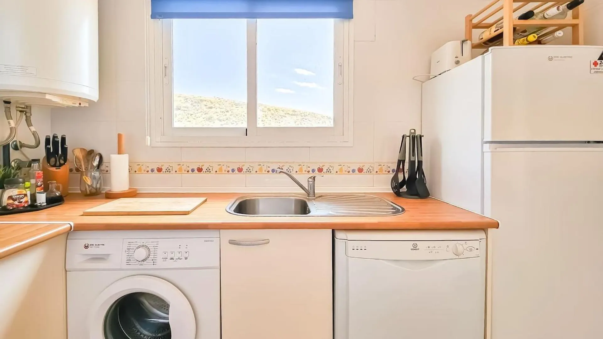 1 Bed Penthouse Apt In Calahonda Sitio de Calahonda Spanyolország